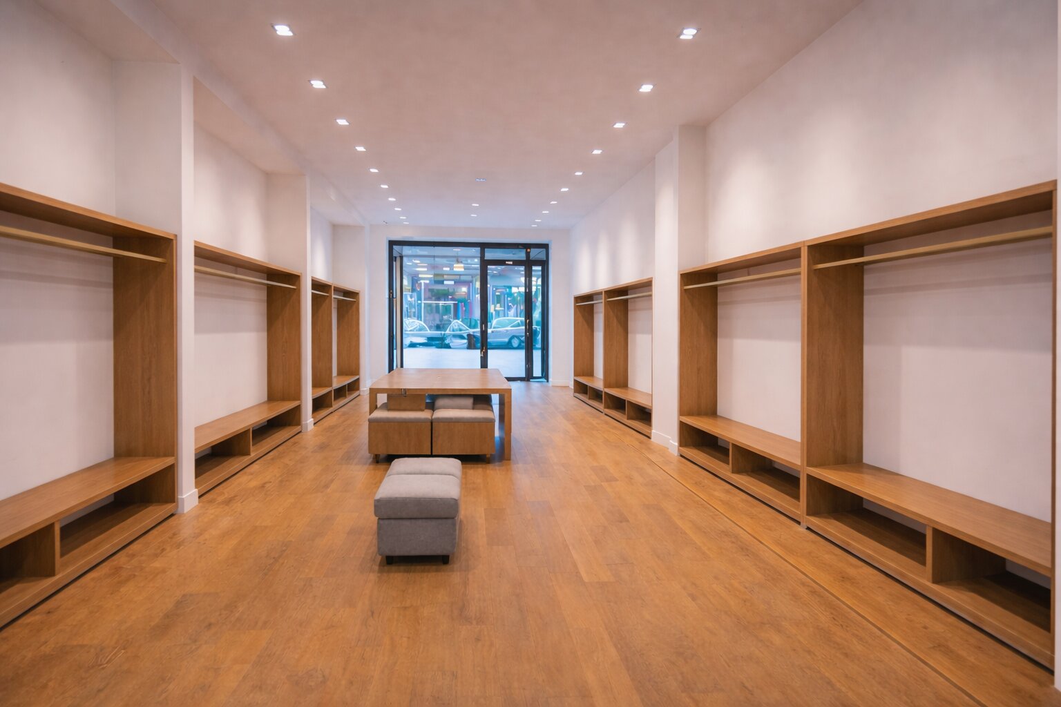 Local commercial avant débarras à La Baule